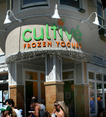 Cultive Frozen Yogurt Exterior