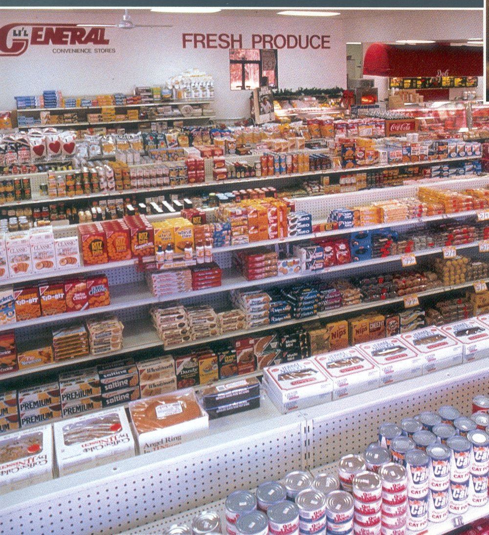 Lil General Interior