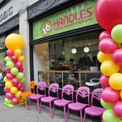 16 Handles Exterior