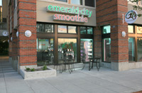 Emerald City Smoothie Exterior